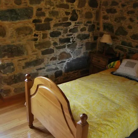 Casa As Naveiras 度假居 *